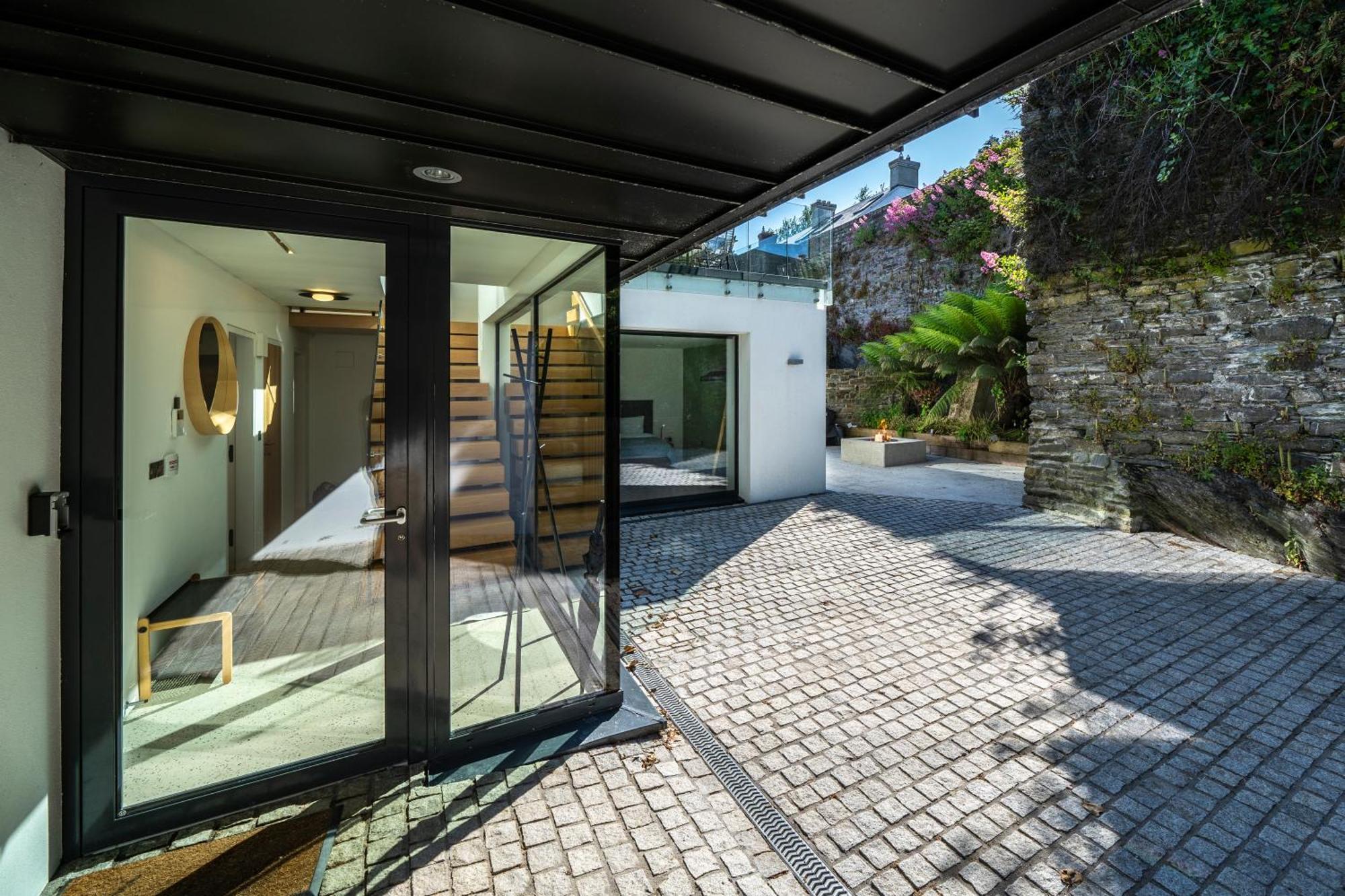 The Dockhouse Kinsale Villa Exterior photo